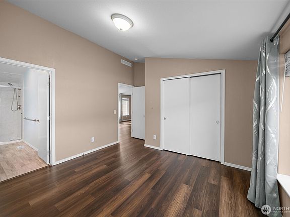 5th image of 14611 Diamond Avenue