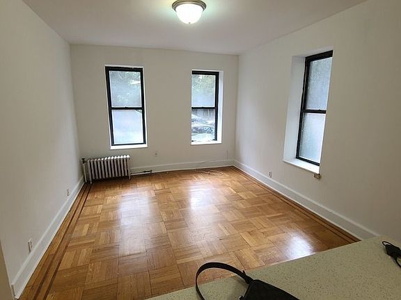 4th image of 231 Ocean Ave #1D