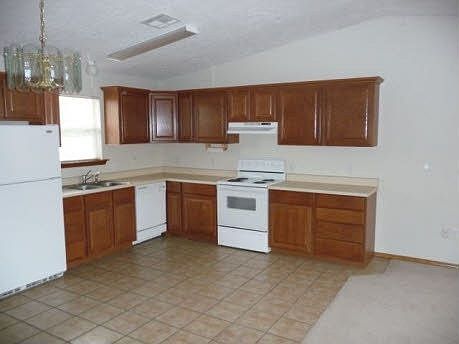 Kitchen, All Appliances Included
