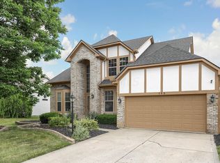 588 Cherry Hill Dr, Pickerington, OH 43147
