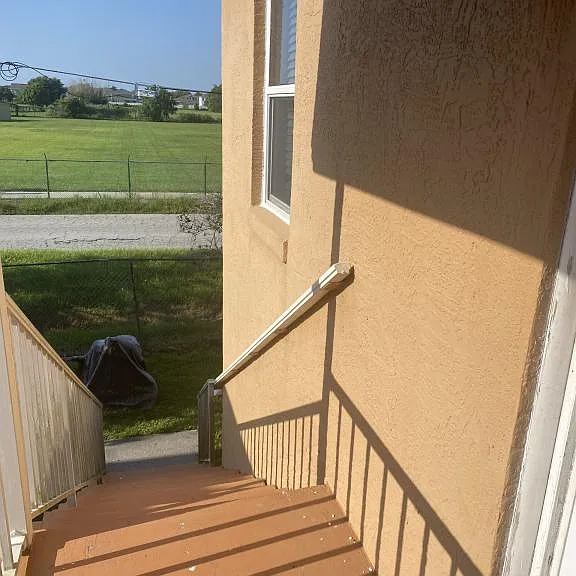728 Michigan Ct — Photo 11
