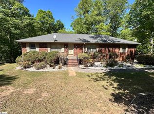 142 Millbrook Cir, Taylors, SC 29687