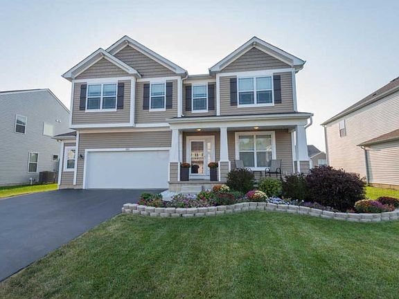 4th image of 852 Deer Run Dr
