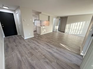 9242 Ashworth Ave N #B203, Seattle, WA 98103