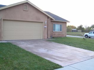 900 Rio Robles Ave, Sacramento, CA 95838