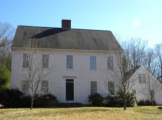 23 Henderson Rd, New Hartford, CT 06057