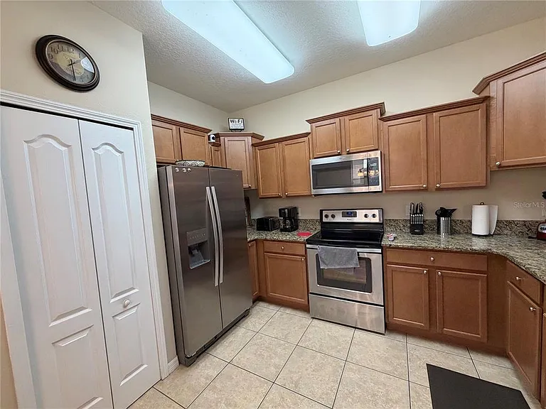 206 Scaton Way — Photo 16
