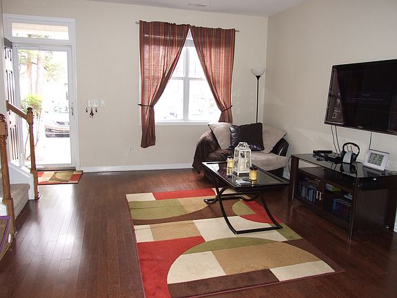 Hardwoods entire 1st floor!