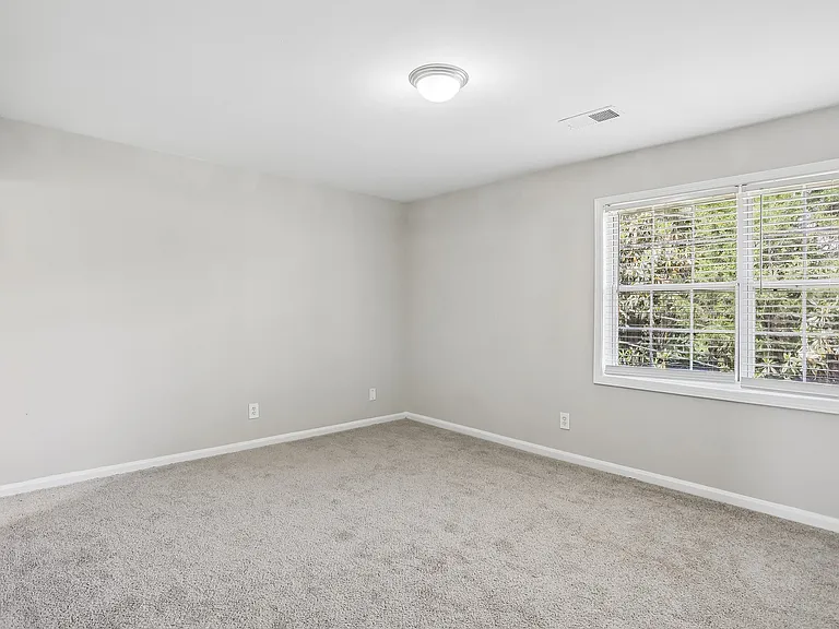 ReNew Chastain — Photo 39