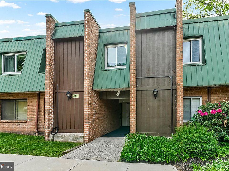 1st image of 810 Meadowview Ln #810