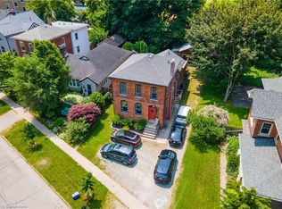 19 York St, Saint Catharines, ON L2R 6B7