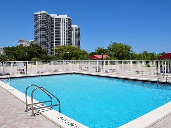 HEATED FRESHWATER POOL