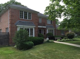 876 Spruce St, Winnetka, IL 60093