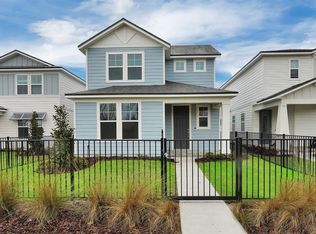 592 Hawthorn Park Cir, Yulee, FL 32097