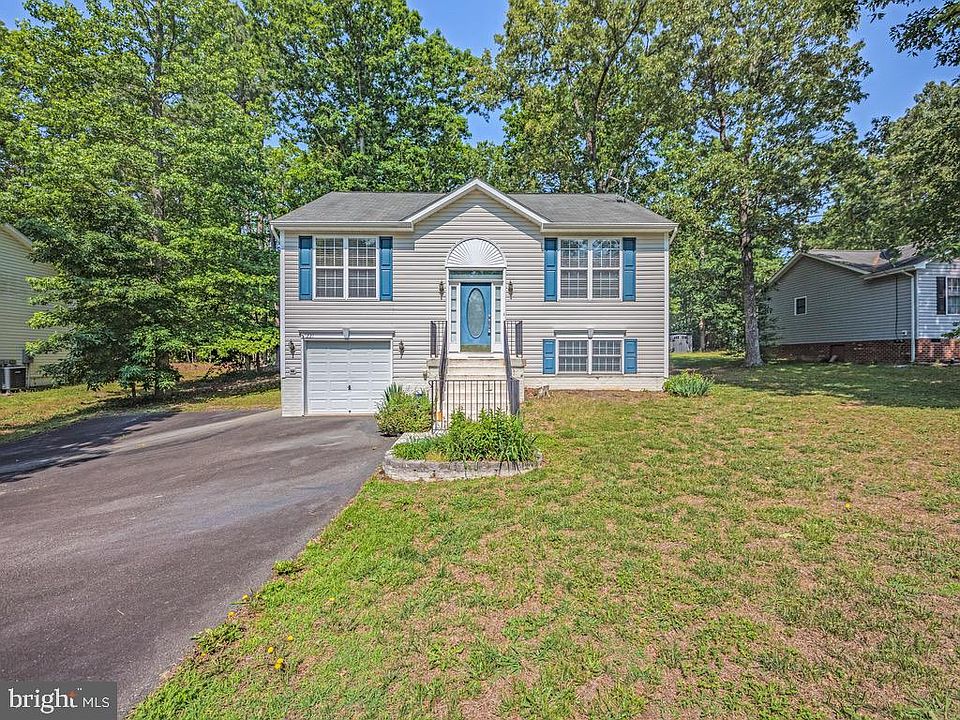 221 Hollyside Dr, Ruther Glen, VA 22546 Zillow