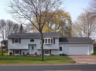 2007 E Becker Rd, Marshfield, WI 54449