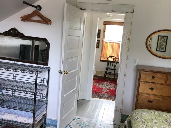 (undisclosed Address), Anacortes, WA 98221