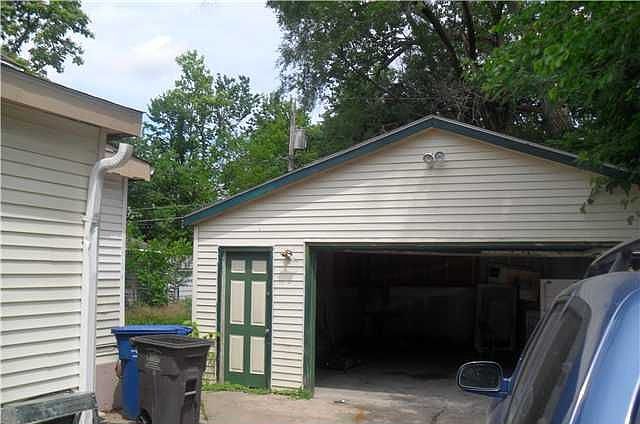 2nd image of 1529 18th St