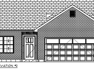 16 Summerset Dr, Batesville, IN 47006