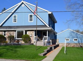 5706 S 104th St, Hales Corners, WI 53130