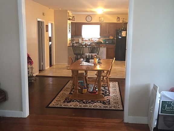3rd image of 47-49 Anthony Ave