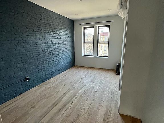 4th image of 1697 Nostrand Ave #3L