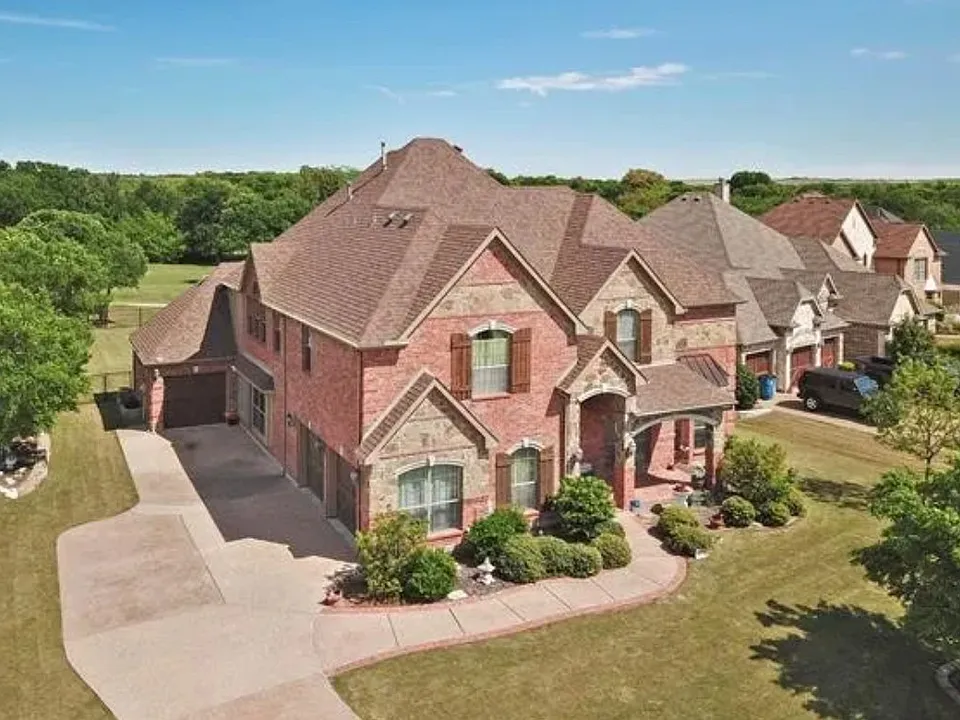 12332 Indian Creek Dr