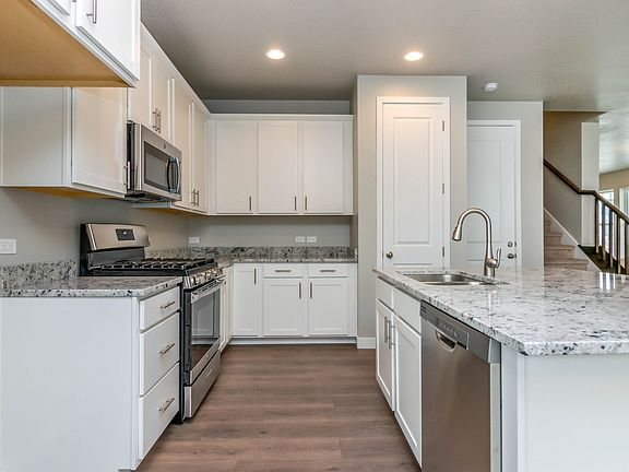 4th image of 10632 S Lamond Dr