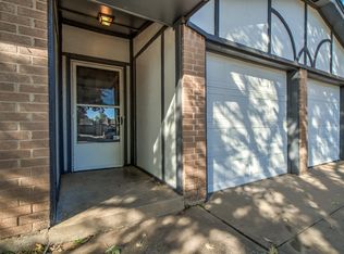 417 Holly Hill Rd, Edmond, OK 73003