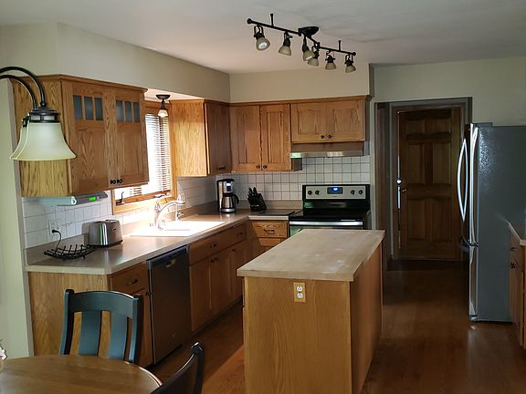 4th image of 3999 S Woodhill Ln