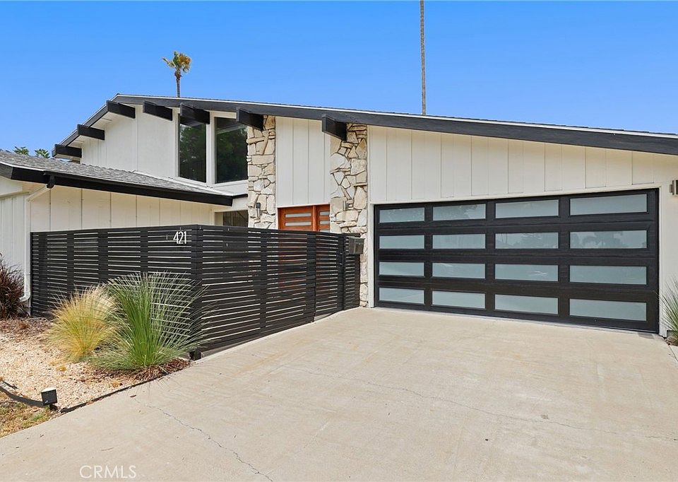 1st image of 421 Larry Ln