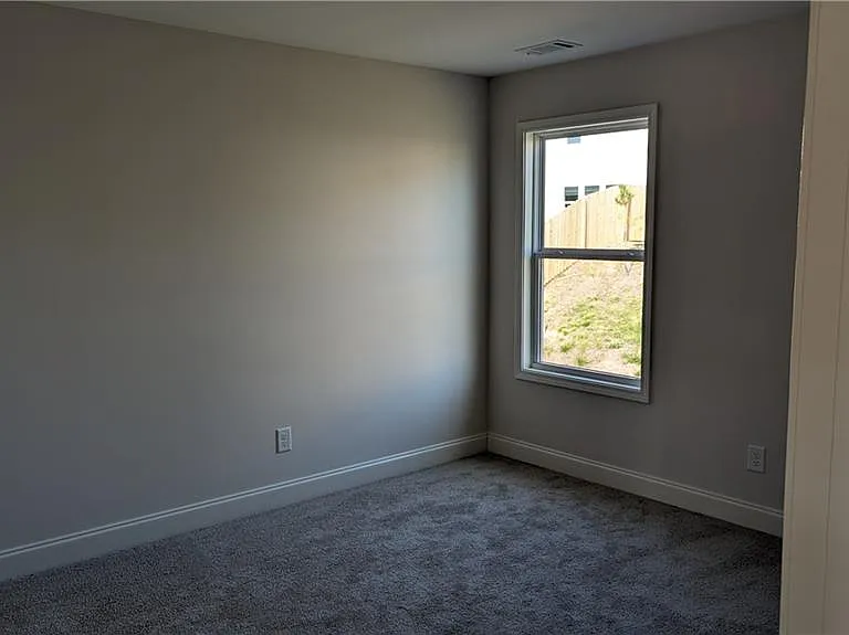 331 Brookstone Trl — Photo 18