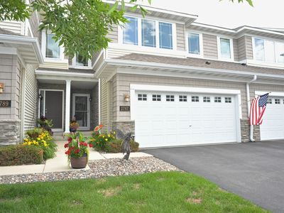 2787 Spy Glass Dr, Chaska, MN, 55318