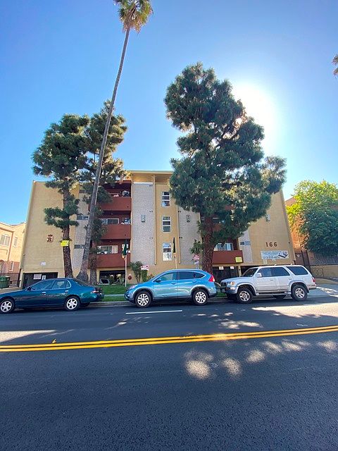 1st image of 166 N Normandie Ave APT 206