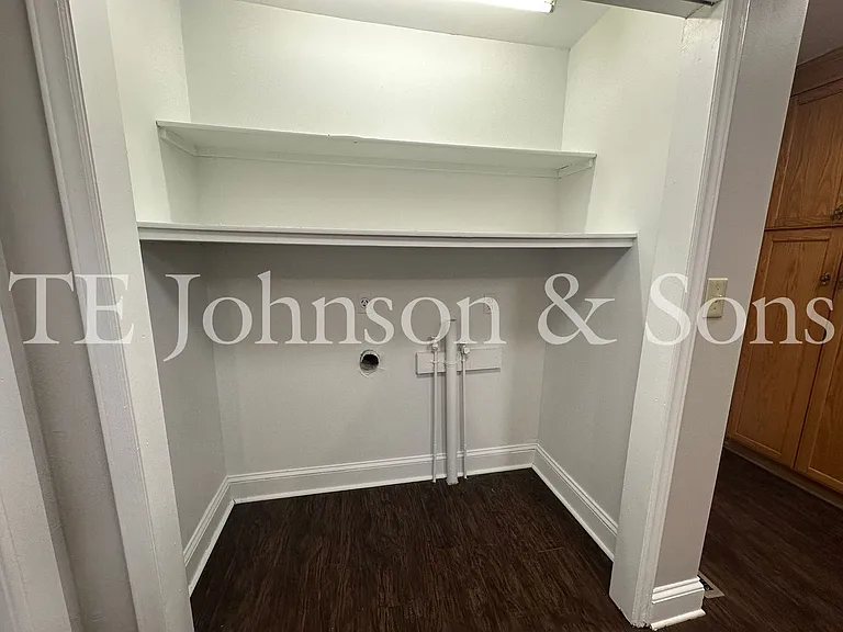2722 Winslow Ln — Photo 20