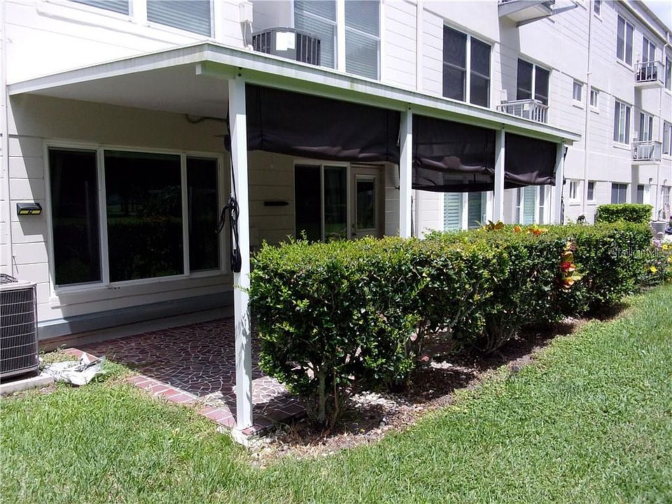2nd image of 2441 Persian Dr APT 19
