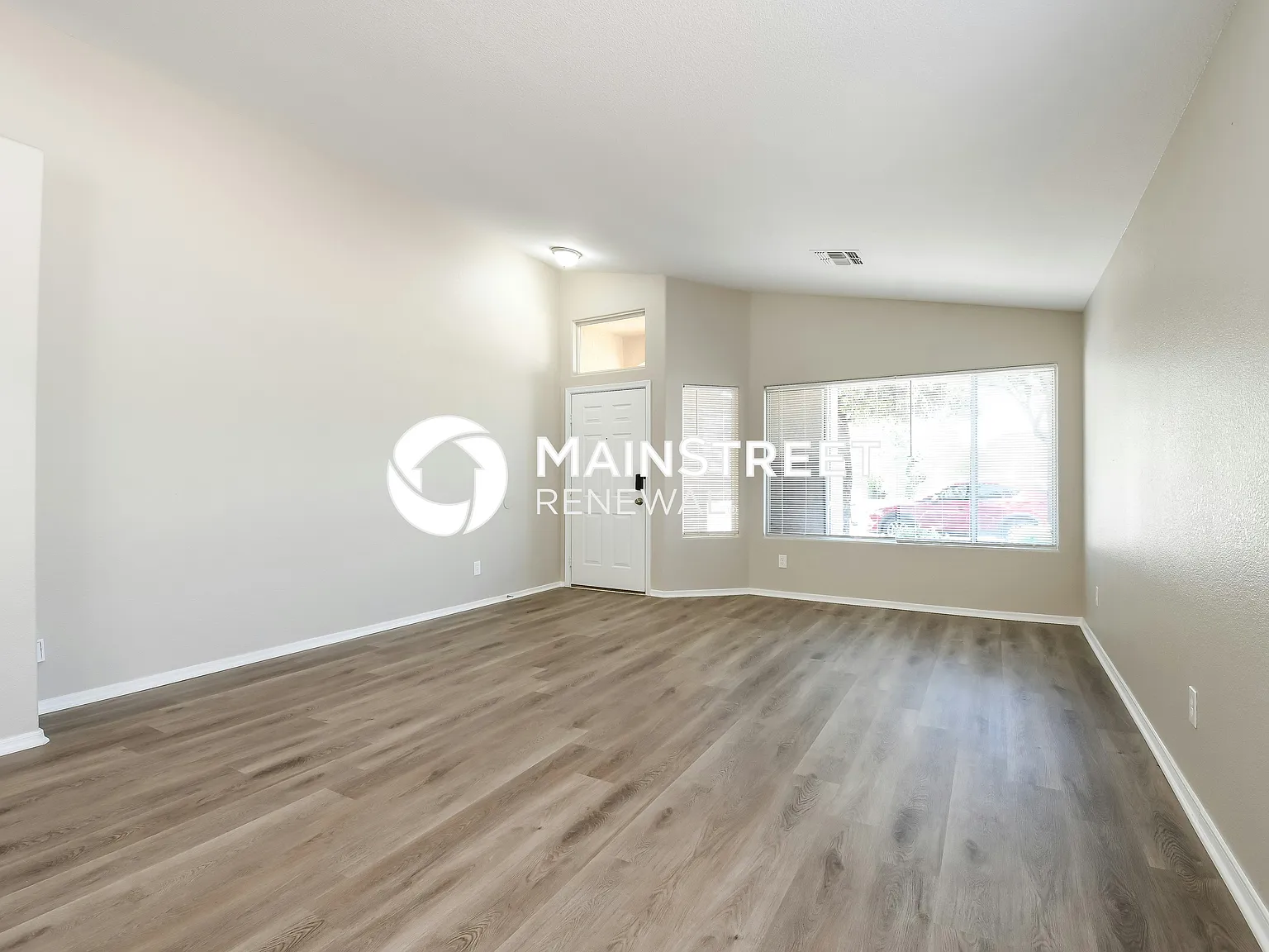 20311 N 81st Dr — Photo 2
