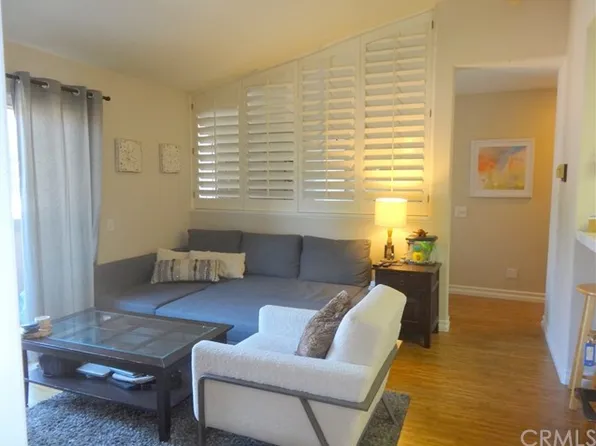 2960 Champion Way APT 306, Tustin, CA 92782