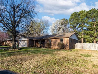 1610 Greenbriar St, Springdale, AR, 72762