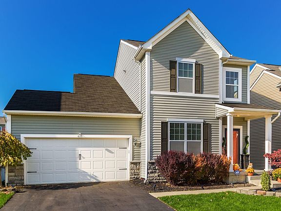 3rd image of 419 Giovanna Ave
