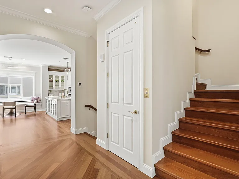 921 Osceola Dr #2 — Photo 34