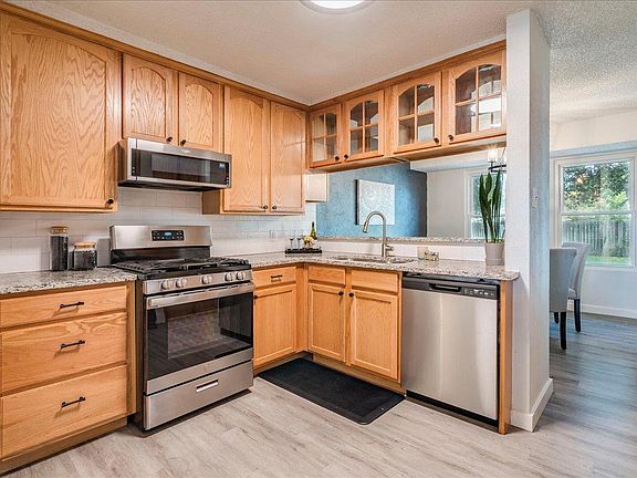 4th image of 308 Bonita Vista Dr