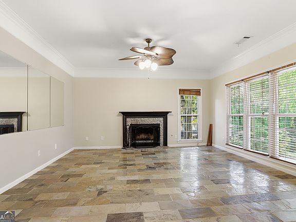 3rd image of 8590 River Walk Lndg