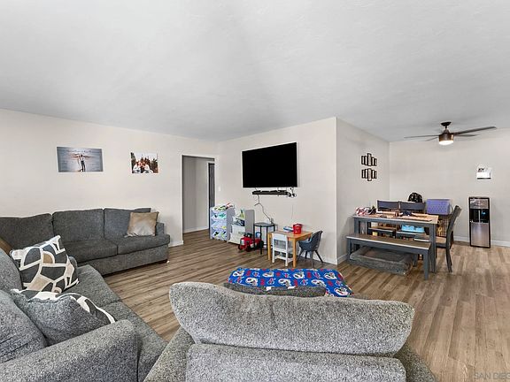 3rd image of 2609-11 Nina Rd
