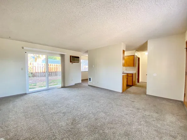 4507 Hillcrest Drive, 4507 Hillcrest Dr #B, Yakima, WA 98901