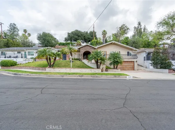 9434 McLennan Ave, North Hills, CA 91343