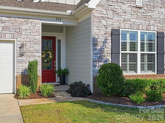 2nd image of 242 Pintail Dr