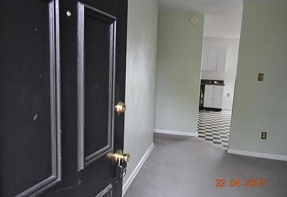 5th image of 3741 Woodmere Dr