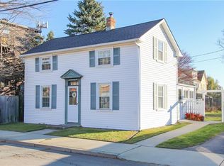 26 Freebody St, Newport, RI 02840