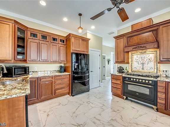 2nd image of 3426 SW 7th Ln